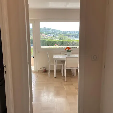 Apartament Bouillabaisse *